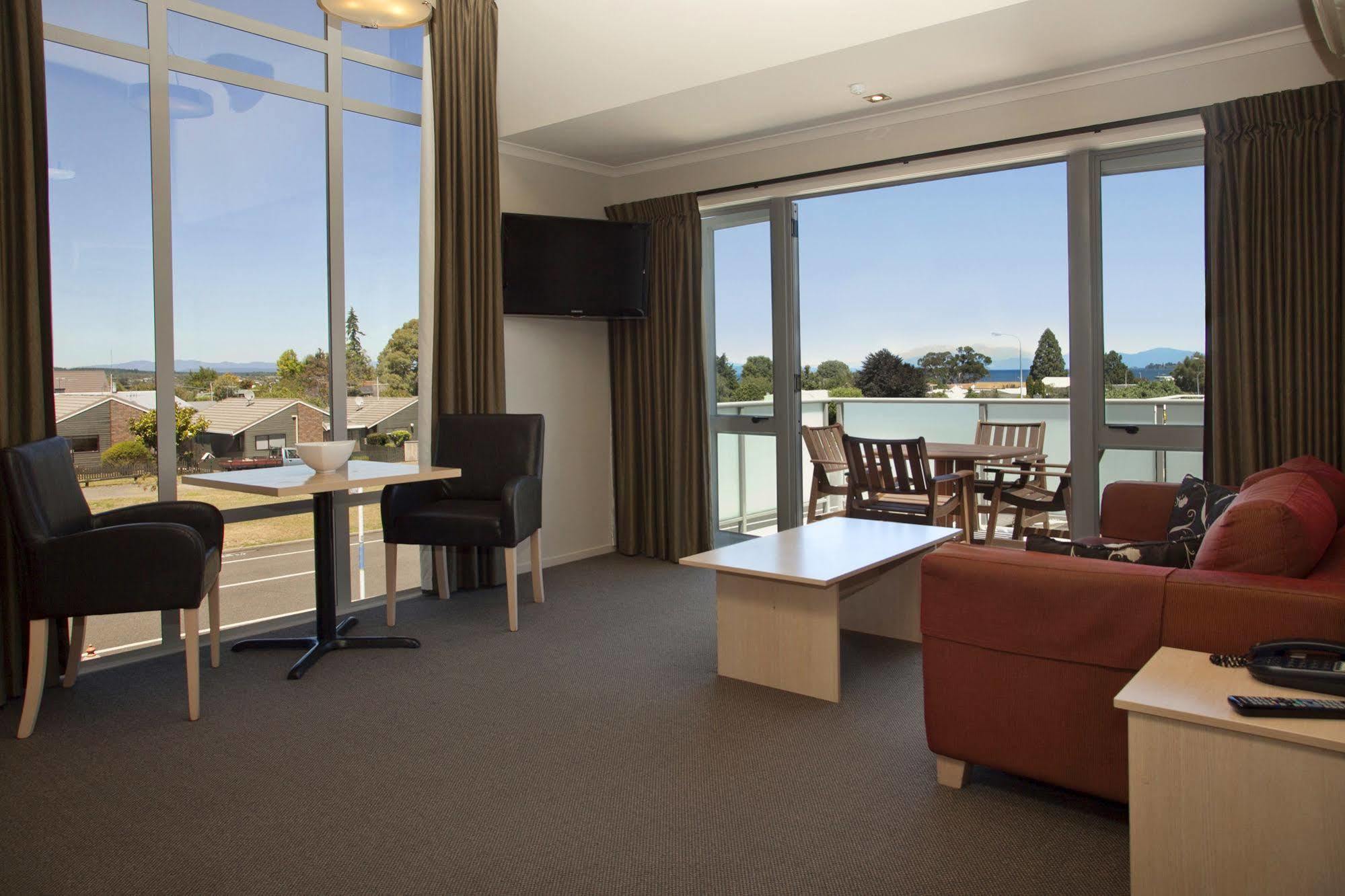 Beechtree Motel Taupo Exterior photo